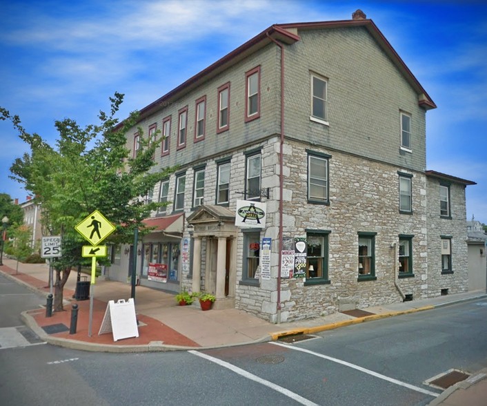 103 W Main St, Annville, PA for sale - Building Photo - Image 1 of 1