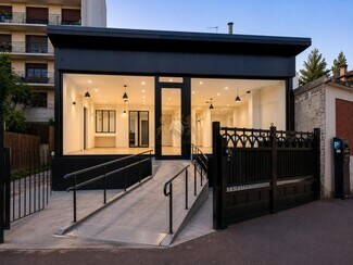 Plus de détails pour 71 Avenue Pierre Brossolette, Créteil - Commerce de détail à louer