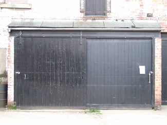 Plus de détails pour Coniston St, Leigh - Industriel à louer