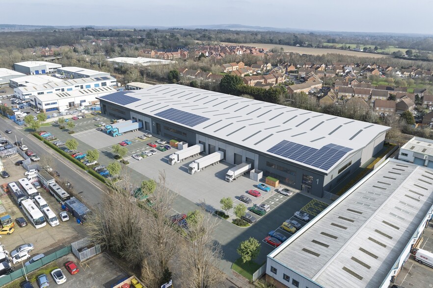Units 1-3 Downley Rd, Havant for lease - Primary Photo - Image 1 of 3