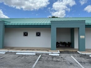 1101-1115 N Parrott Ave, Okeechobee, FL for lease Building Photo- Image 1 of 11