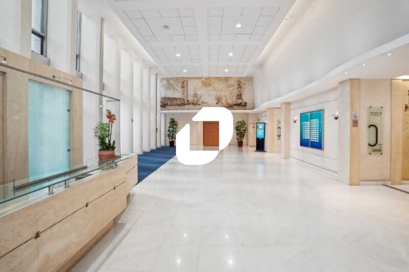 Bureau dans Puteaux à louer - Hall d’entrée - Image 3 de 9