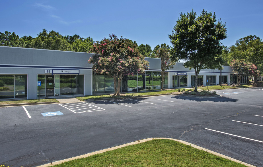 60 Chastain Center Blvd, Kennesaw, GA for lease - Building Photo - Image 2 of 18