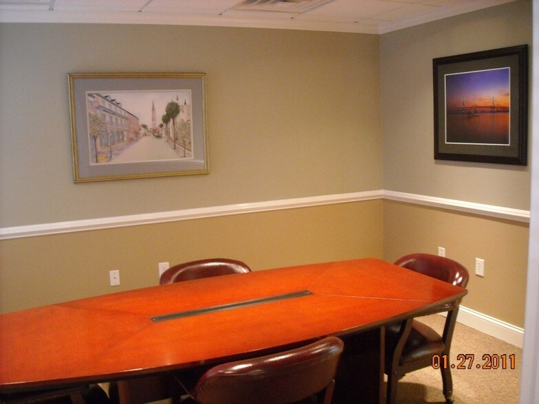 3 Gamecock Ave, Charleston, SC à louer - Photo du bâtiment - Image 2 de 19