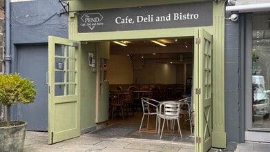 81 Port St, Stirling à vendre Photo du bâtiment- Image 1 de 5