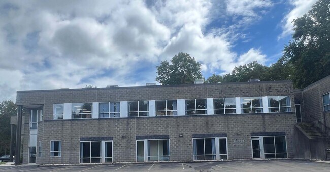 Plus de détails pour 55-57 Hatchetts Hill Rd, Old Lyme, CT - Bureau à louer