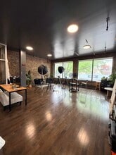 30-69 Steinway St, Astoria, NY for lease Interior Photo- Image 1 of 9