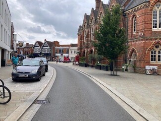 Plus de détails pour 31 Market Pl, Wokingham - Bureau/Commerce de détail à louer