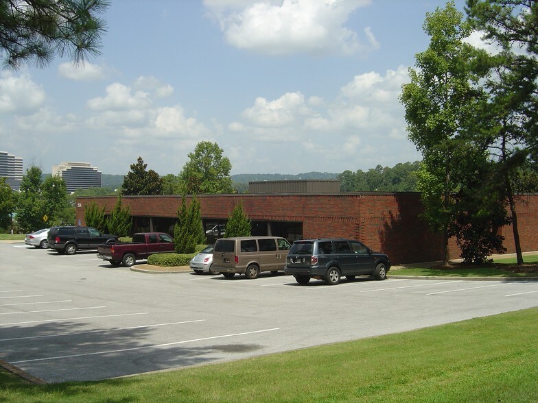 2131 Data Office Dr, Hoover, AL à louer - Photo du bâtiment - Image 2 de 4
