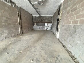 42 The Hard, Portsmouth for lease Interior Photo- Image 2 of 3