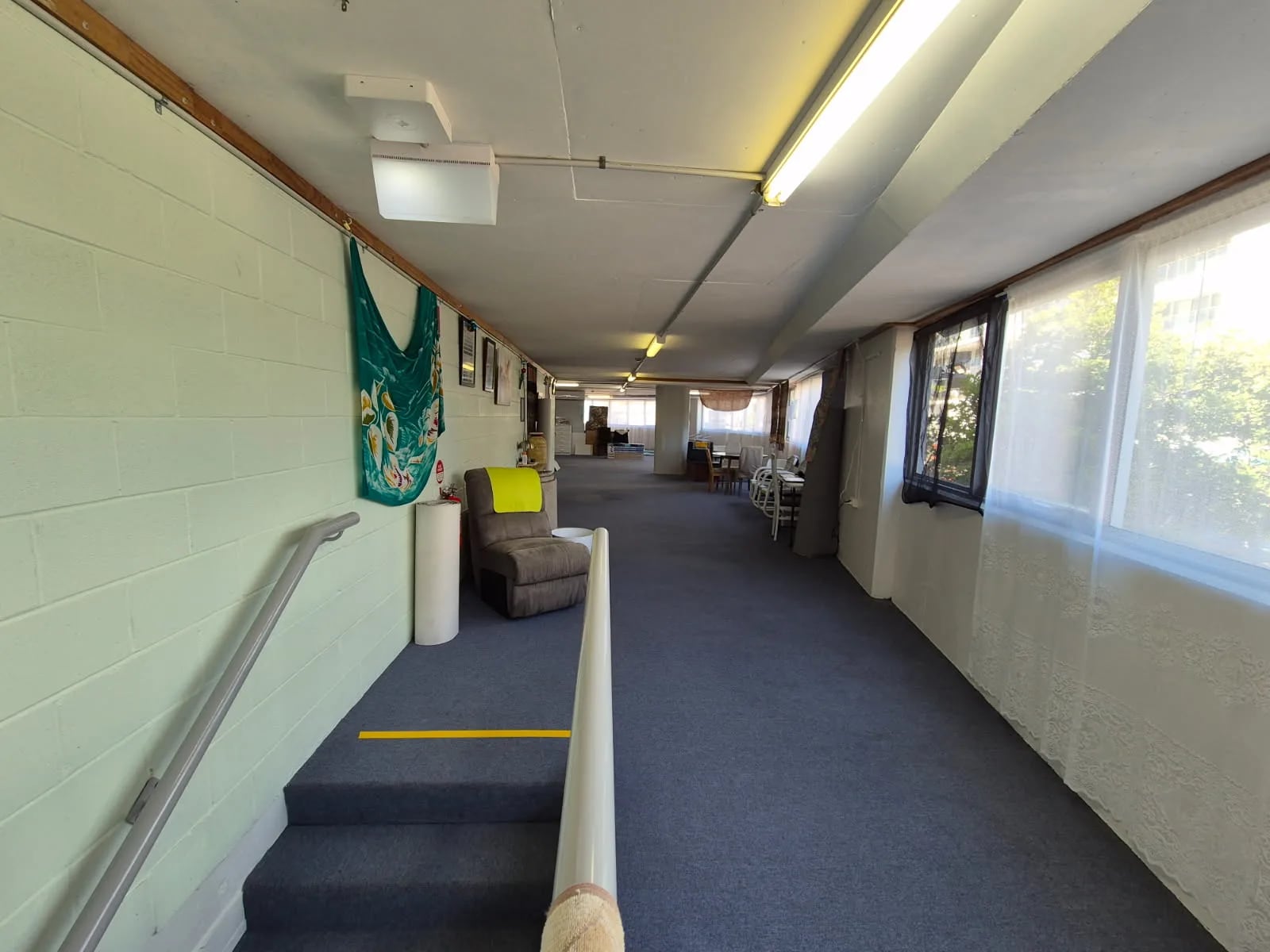 18 Coral Street, The Entrance Rd, Central Coast for lease Interior Photo- Image 1 of 4