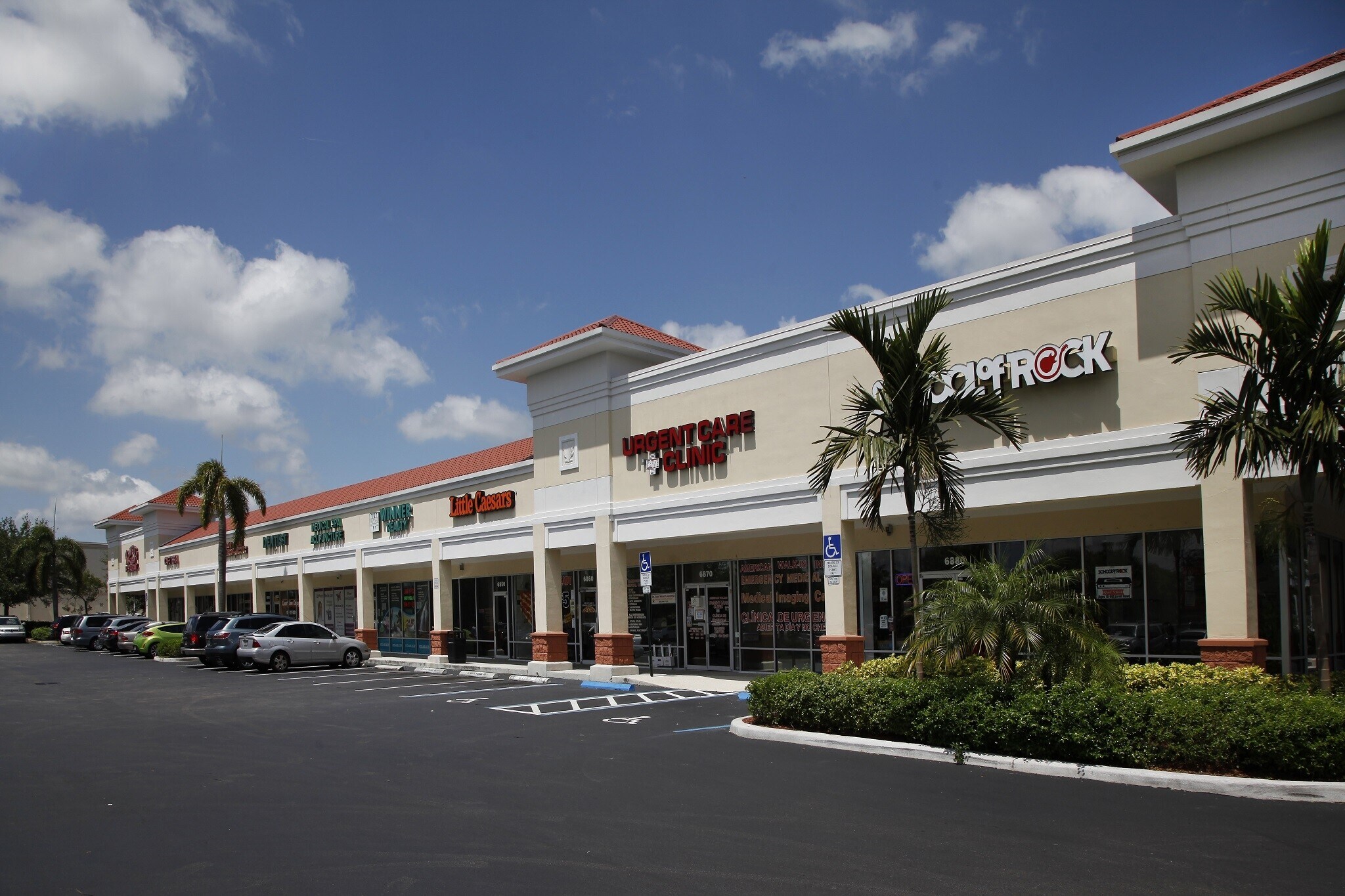 15701-15807 Sheridan St, Fort Lauderdale, FL for lease Building Photo- Image 1 of 4