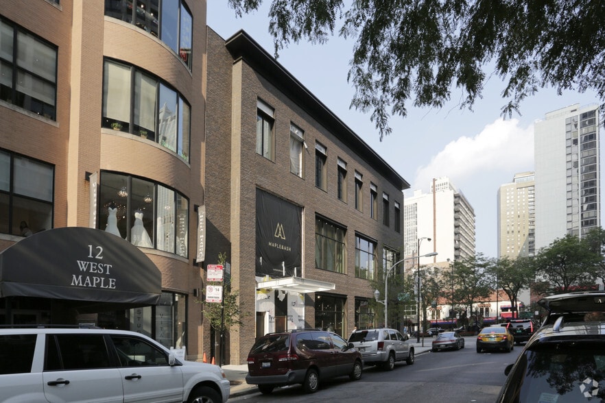 1100 N State St, Chicago, IL for lease - Building Photo - Image 3 of 7