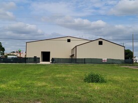 New Construction Homestead Warehouse - Entrepôt