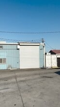 15038 Valley Blvd, Fontana, CA à louer - Vidéo sur l’inscription commerciale 