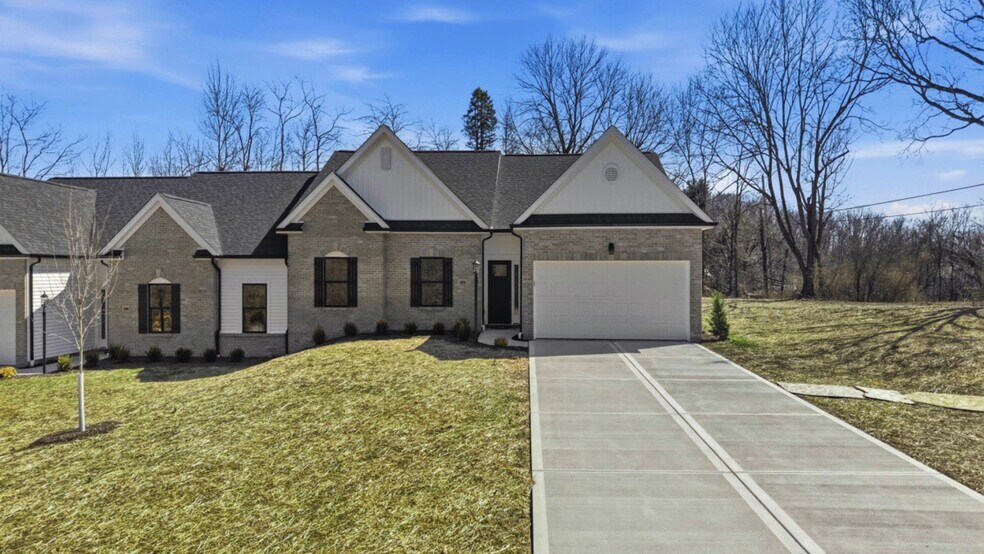 100 Huselton Dr, Butler, PA à vendre - Vidéo sur l’inscription commerciale - Image 2 de 63