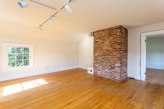 2800 Princess Anne St, Fredericksburg, VA for lease Building Photo- Image 1 of 16