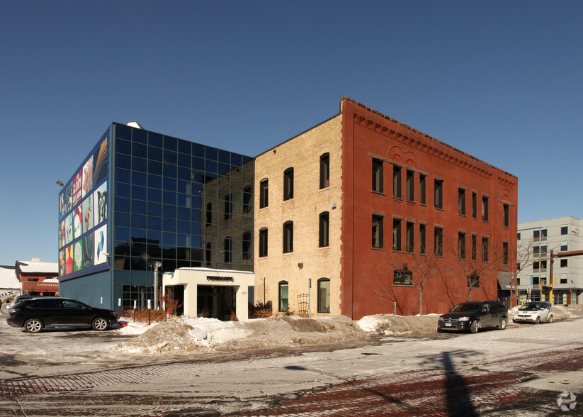 921 Washington Ave S, Minneapolis, MN à vendre - Photo principale - Image 1 de 1