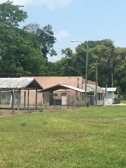 2046 US Highway 17 N, Seville, FL à vendre - Photo principale - Image 1 de 14