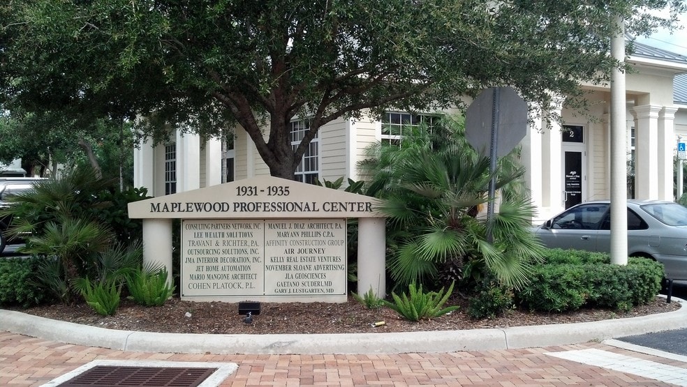 1931 Commerce Ln, Jupiter, FL for sale - Building Photo - Image 2 of 7