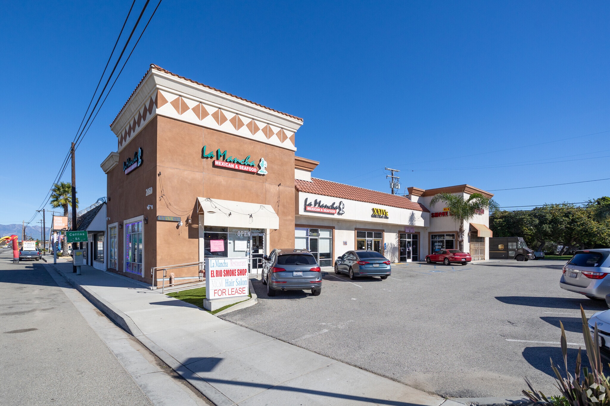 2860 E Vineyard Ave, Oxnard, CA for lease Primary Photo- Image 1 of 4