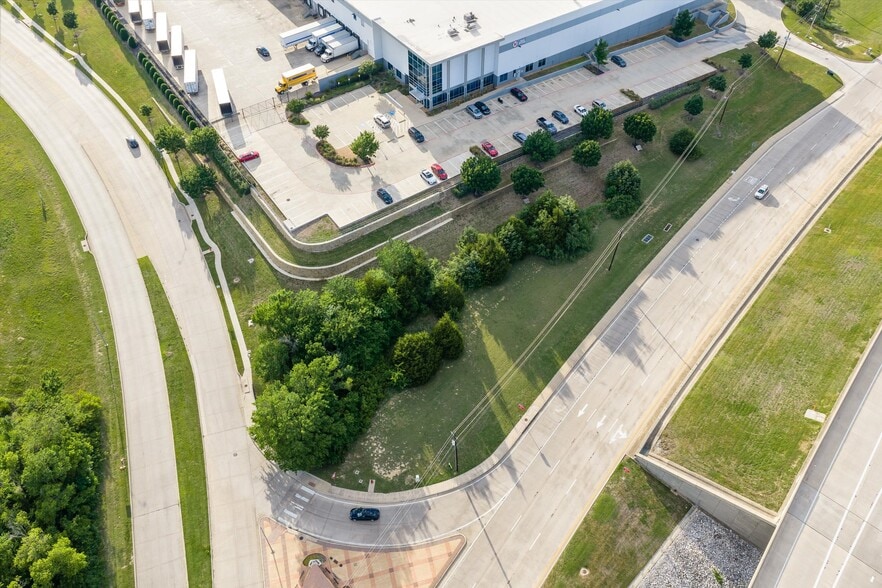 901 NW 19th St, Grand Prairie, TX for sale - Aerial - Image 3 of 30