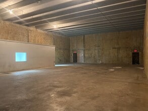 8530-8548 NW 64th St, Miami, FL for lease Building Photo- Image 1 of 9