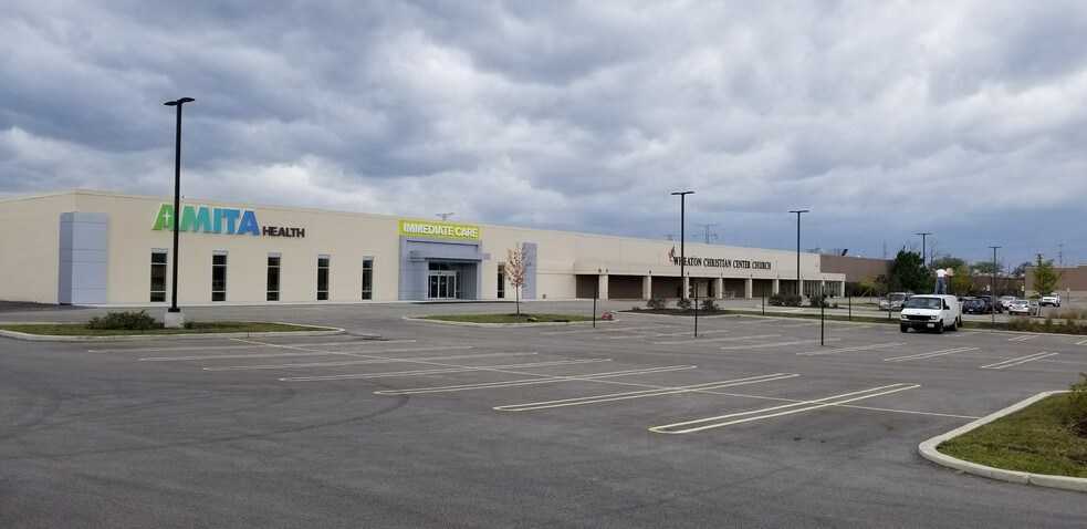 610 E North Ave, Carol Stream, IL à louer - Photo du bâtiment - Image 3 de 3