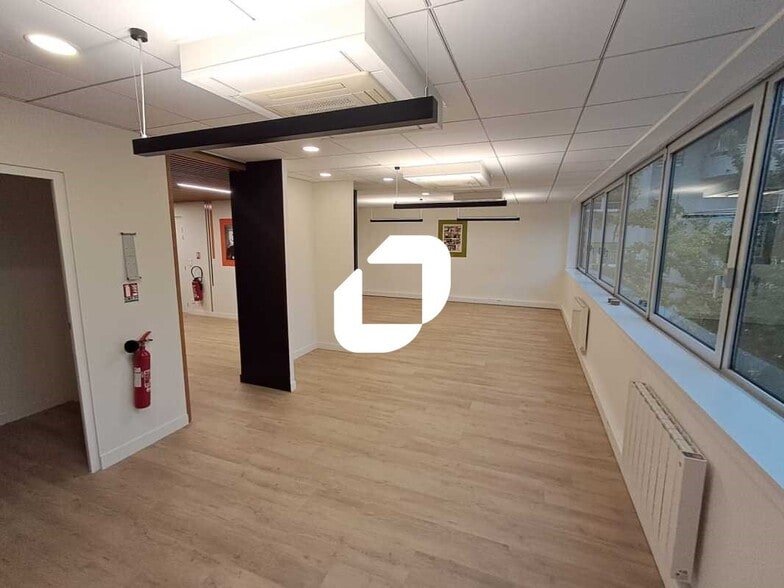 18 Rue Kleber, Courbevoie à louer - Photo intérieure - Image 2 de 17