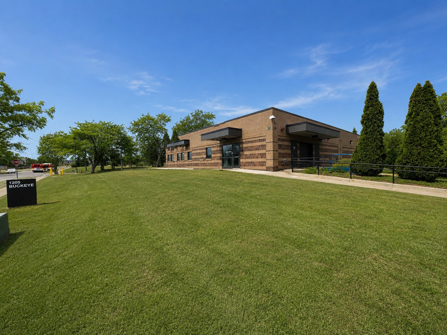 1205 Buckeye Ave, Ames, IA à vendre Photo du bâtiment- Image 1 de 5