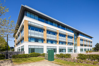 More details for 5 Arlington Sq, Bracknell - Office for Lease