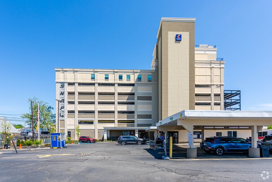 98 Frelinghuysen Ave, Newark, NJ à louer - Photo du bâtiment - Image 2 de 4