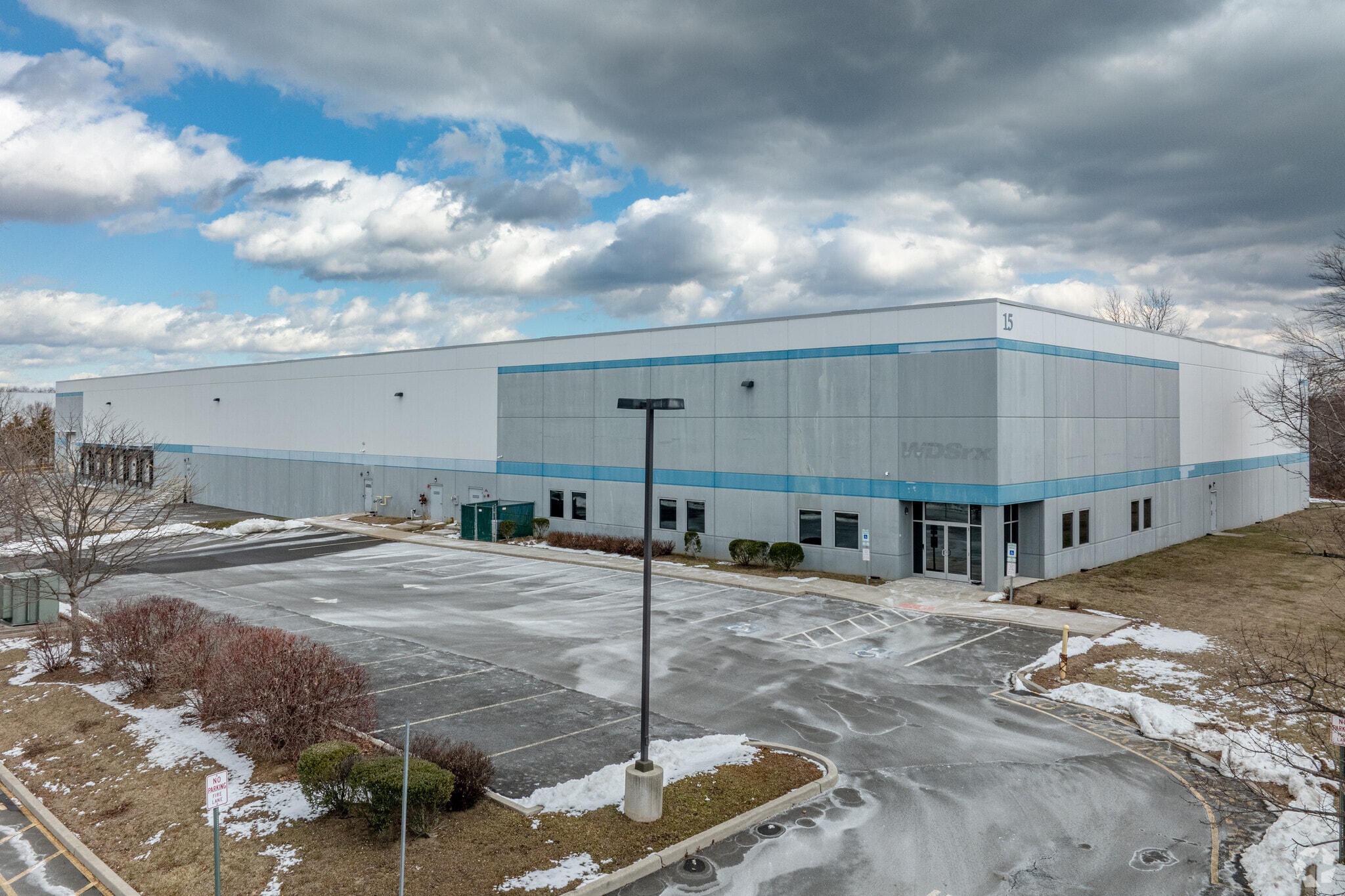 15 Stults Rd, Dayton, NJ for lease Building Photo- Image 1 of 7