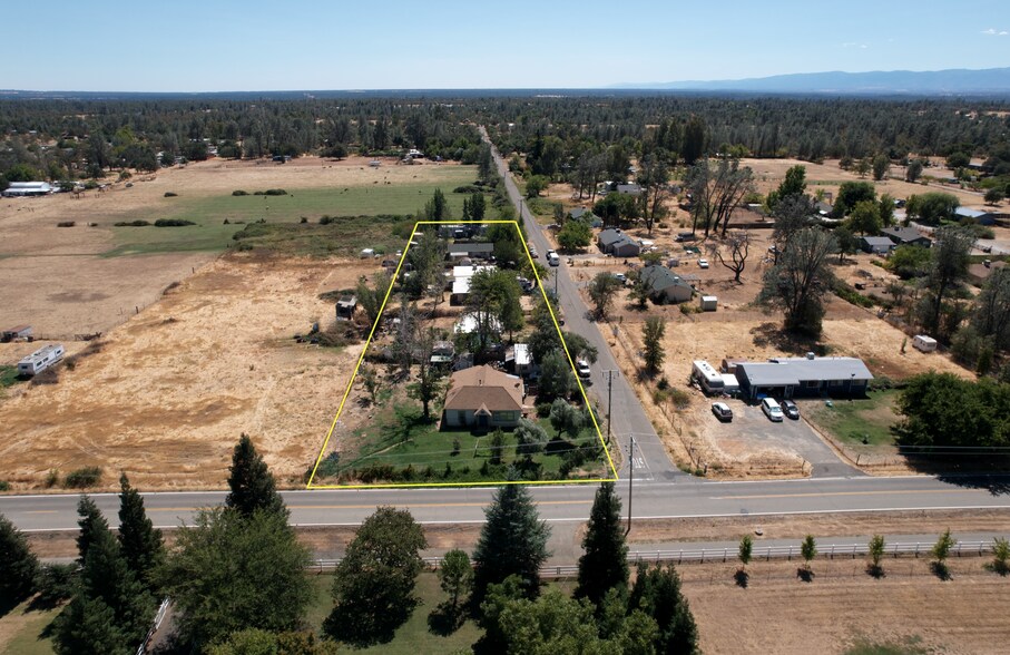 5243 Poplar Ave, Anderson, CA à vendre - Photo principale - Image 1 de 31