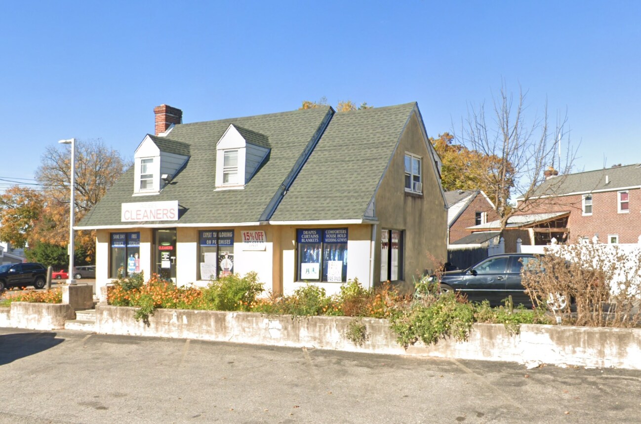 198 S Gulph Rd, King Of Prussia, PA for lease Building Photo- Image 1 of 5