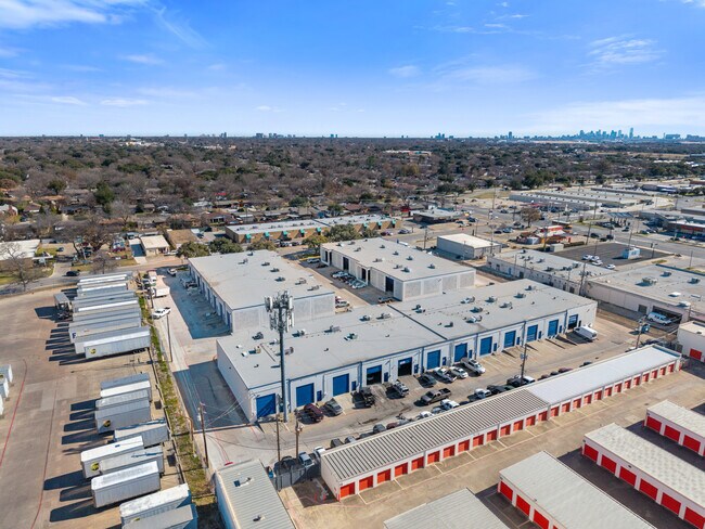 Plus de détails pour 10031 Monroe Dr, Dallas, TX - Industriel à louer