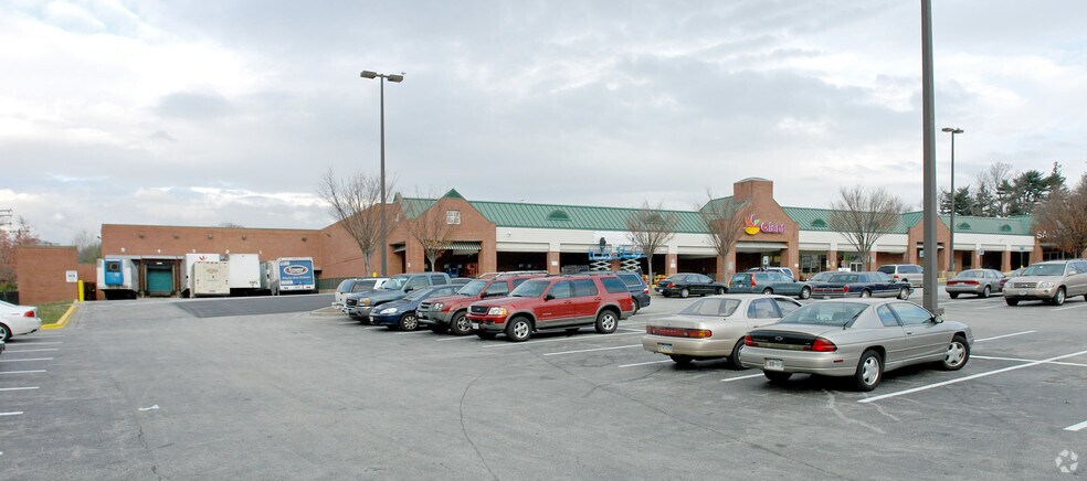 6340-6386 York Rd, Towson, MD à louer - Photo du bâtiment - Image 2 de 6