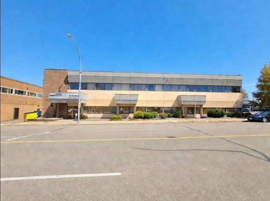1577 7th Av, Prince George, BC for lease Building Photo- Image 1 of 9