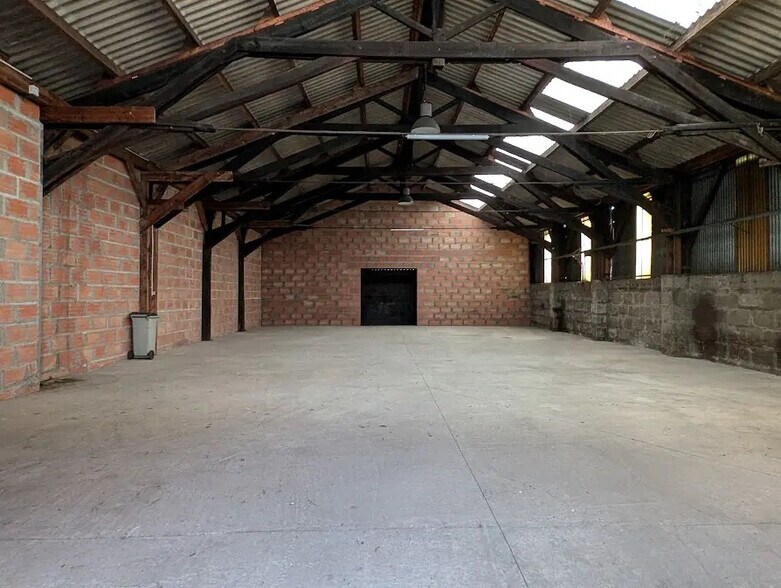 Industrial in Libourne for sale - Interior Photo - Image 3 of 3