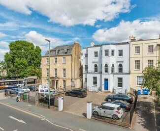 Plus de détails pour 4 Albion St, Cheltenham - Bureau à louer