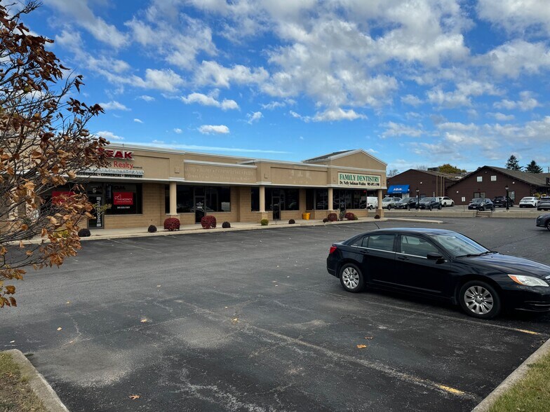 165 Hwy 20, Fonthill, ON for lease - Building Photo - Image 3 of 4