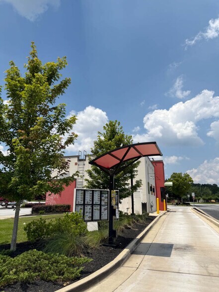 109 Banks Rd, Fayetteville, GA à louer - Photo du bâtiment - Image 3 de 22