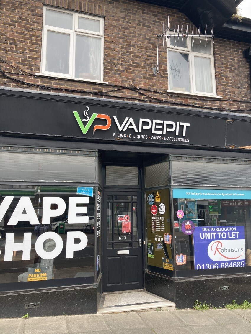 305 High St, Dorking à vendre Photo du bâtiment- Image 1 de 1