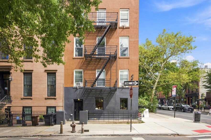 486-488 Court St, Brooklyn, NY for sale - Building Photo - Image 2 of 14