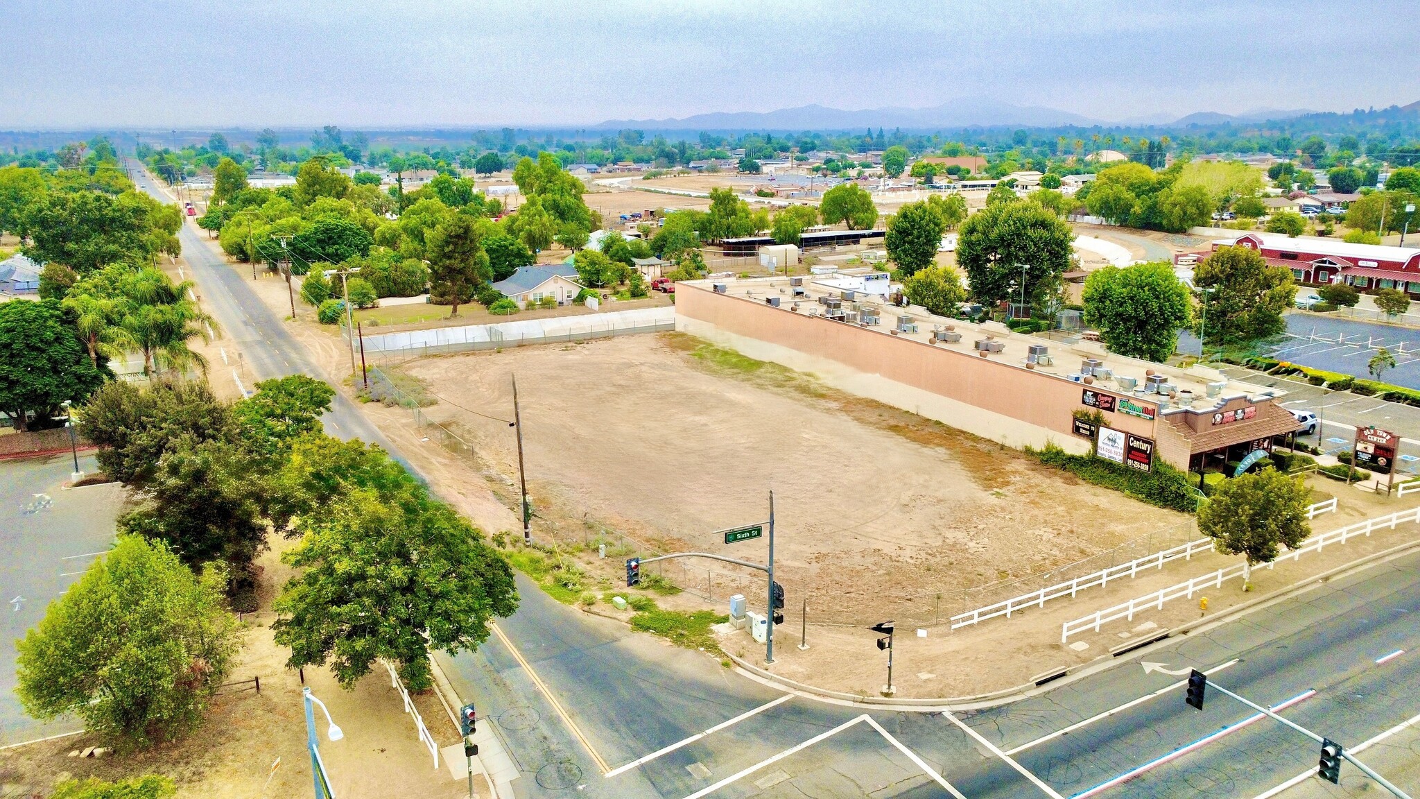 1233 6th St, Norco, CA for sale Primary Photo- Image 1 of 12