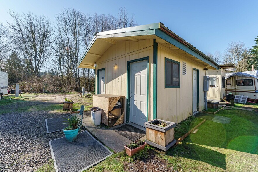 21021 Old Highway 9 SW, Centralia, WA à vendre - Photo du bâtiment - Image 3 de 9