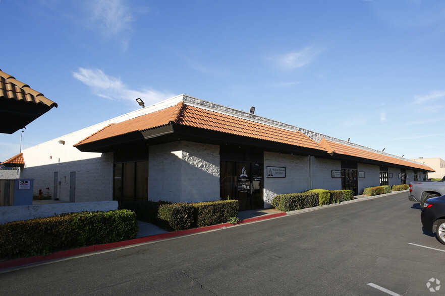 12155 Magnolia Ave, Riverside, CA for lease - Building Photo - Image 2 of 8