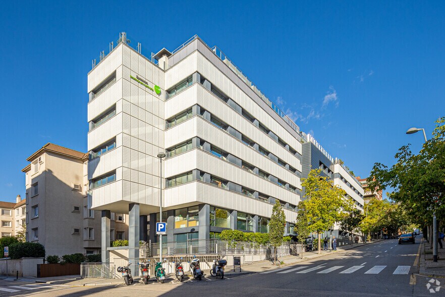 Passeig de la Bonanova, 69, Barcelone, Barcelona à louer - Photo principale - Image 1 de 8