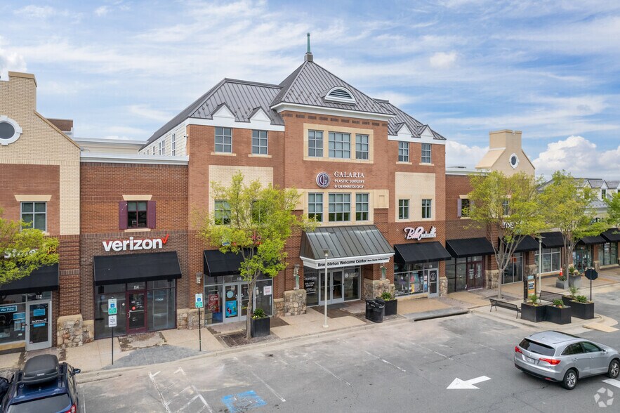 42385-42395 Ryan Rd, Brambleton, VA à louer - Photo du bâtiment - Image 1 de 14