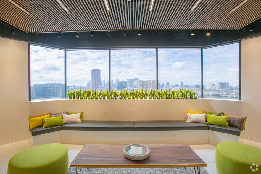 4131 N Central Expy, Dallas, TX à louer - Photo intérieure - Image 3 de 21